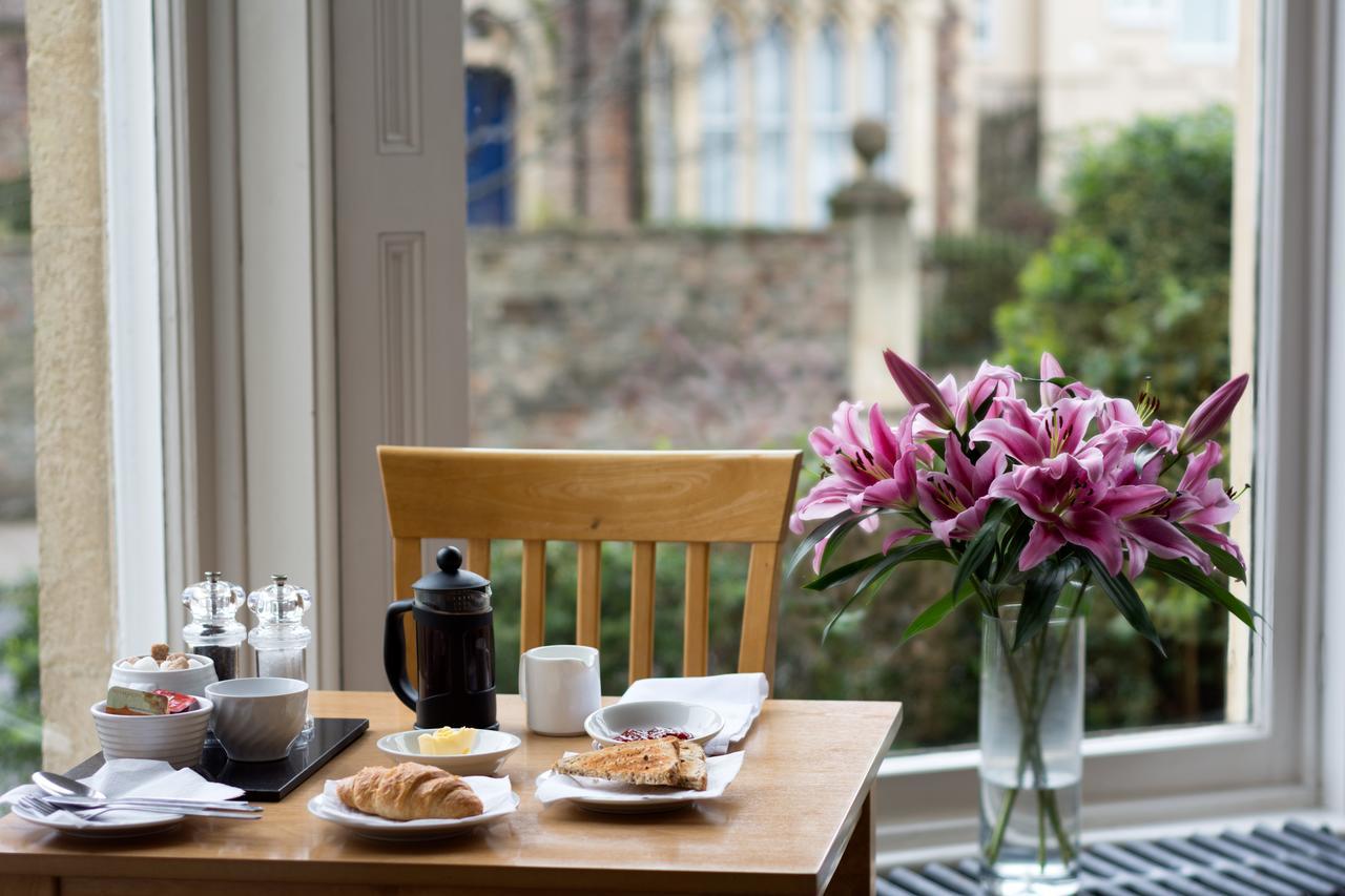 Bed and Breakfast Clifton House Бристоль Экстерьер фото
