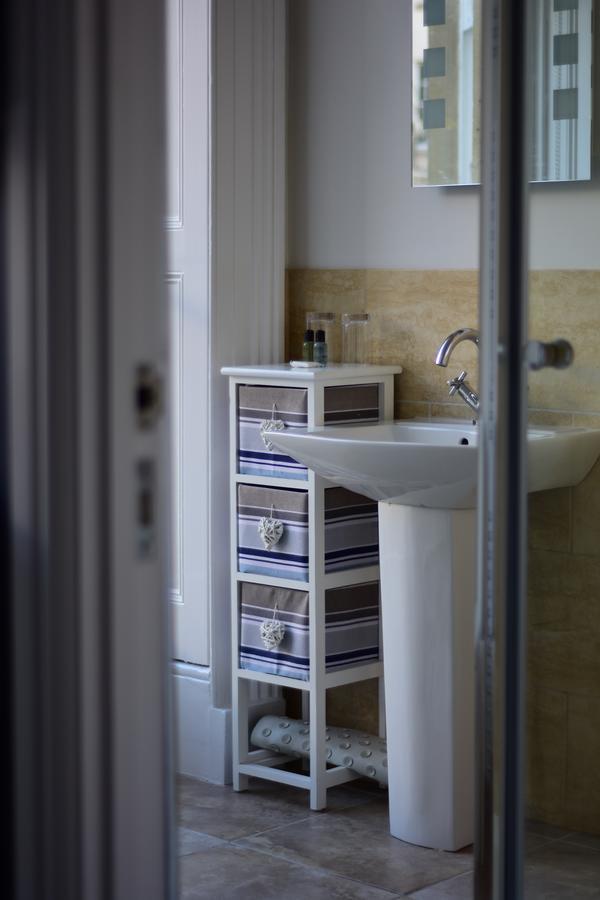 Bed and Breakfast Clifton House Бристоль Экстерьер фото